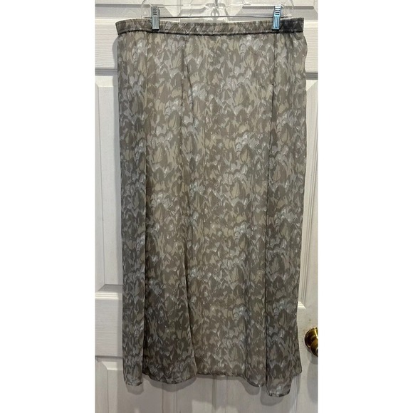 Soft Surroundings Dresses & Skirts - Soft Surroundings Grey Abstract Floral Maxi Skirt Lined Elastic Waist Petite L